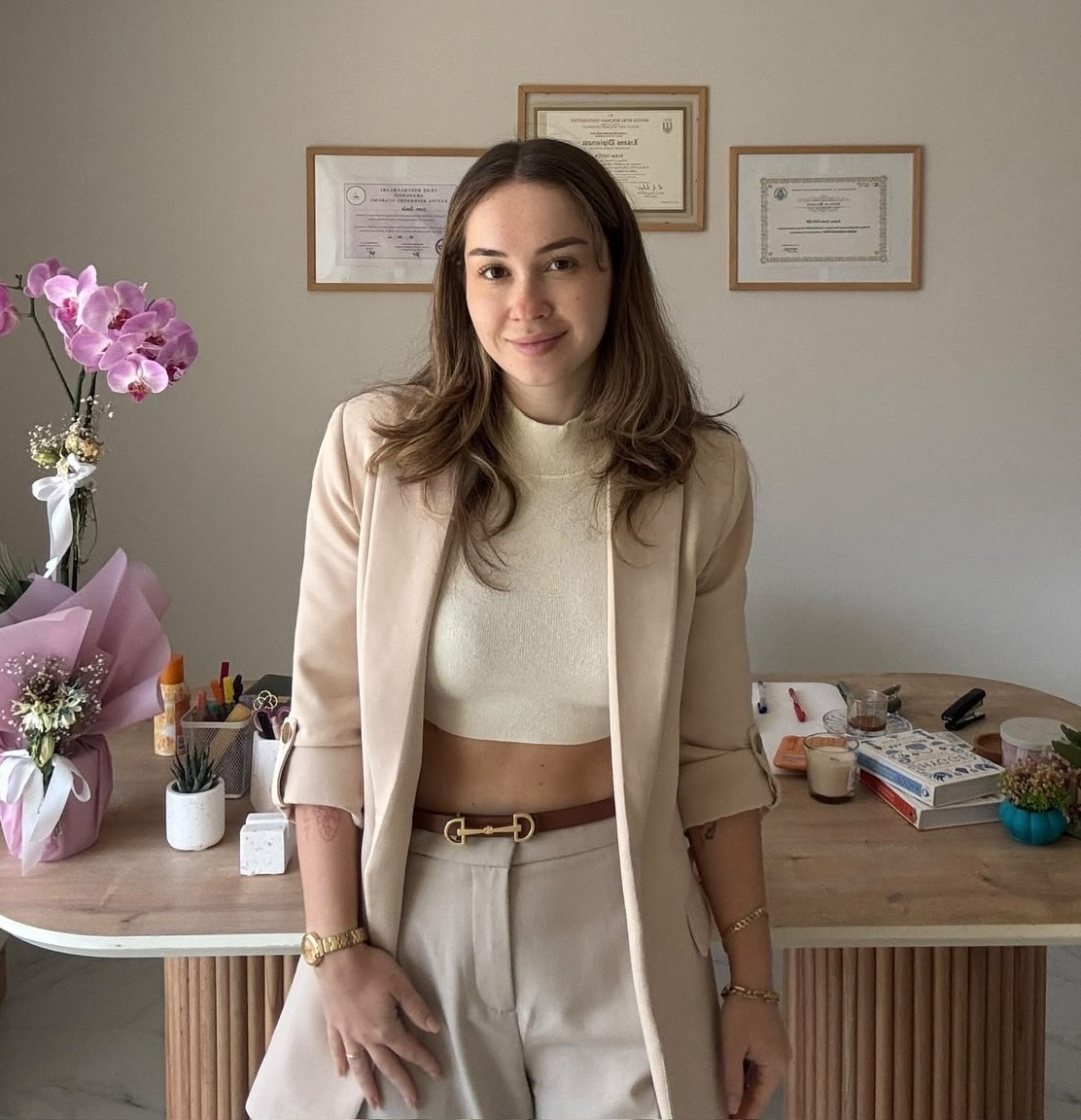 Ecem Özgür Yalçın Portre